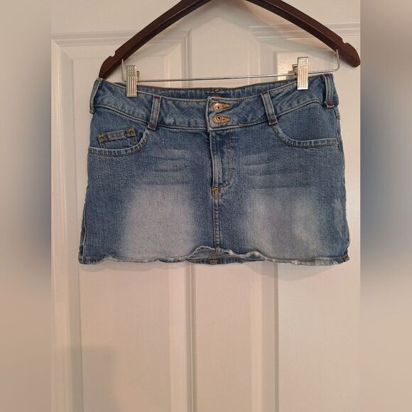 Fiorucci blue jeans denim mini  skirts size 9‎ - Picture 1 of 5